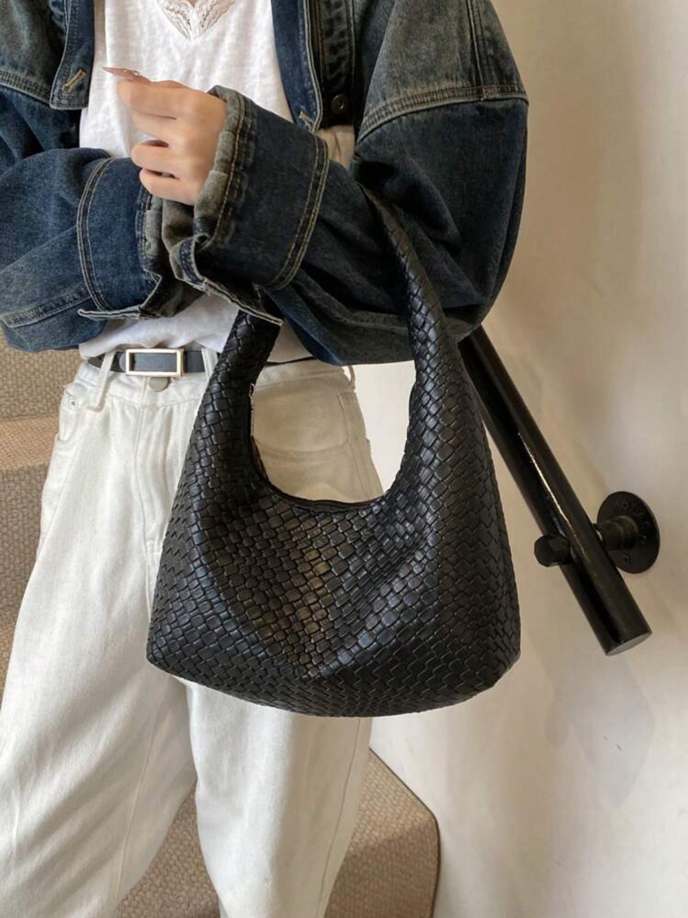 Black Woven Shoulder Bag - Stylish Everyday Hobo